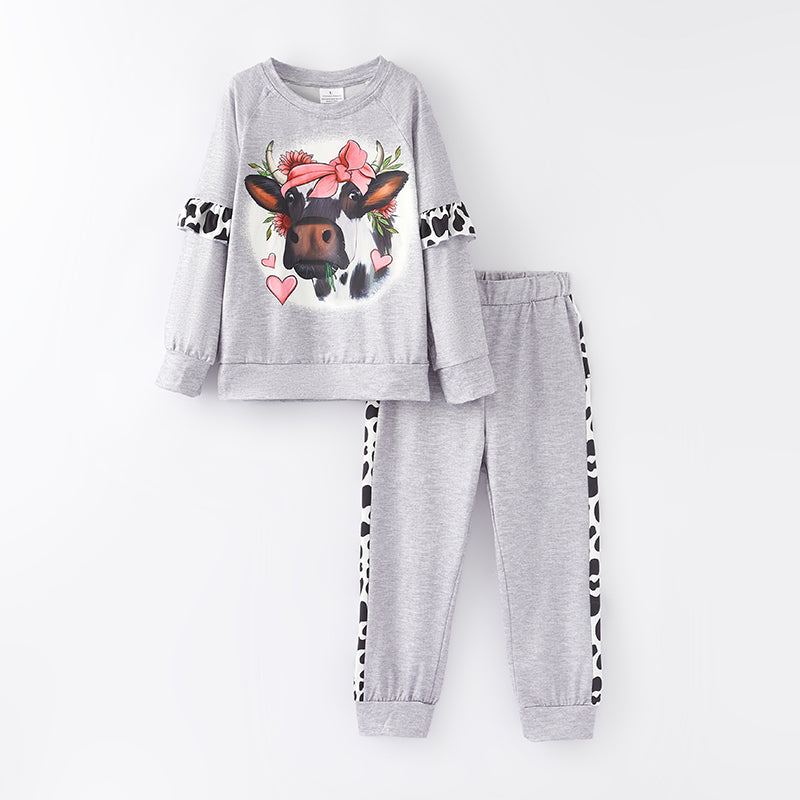 （In Stock G25-1-1）One Pack(13 Pieces total) Girls Valentine's Day Cow Print Outfit Set