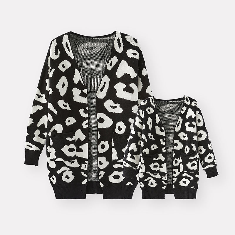 （In Stock G24-3-1 ）Mommy and Me Fall Black-and-white Leopard Print Sweater Cardigan