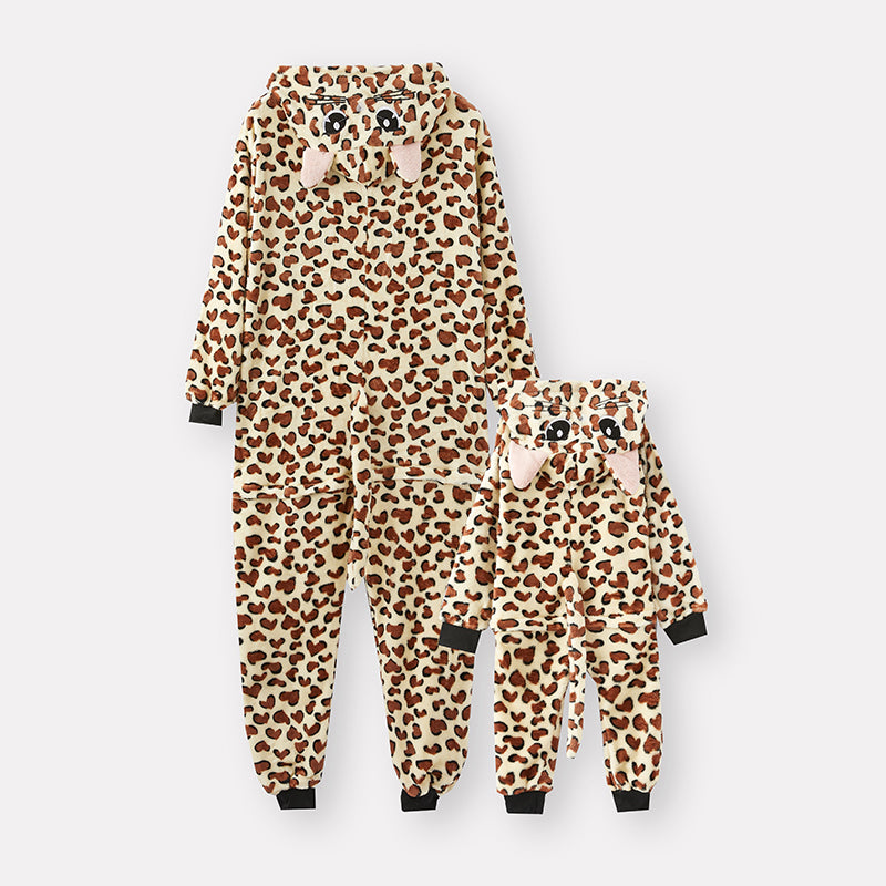 （In Stock G24-2-3 G24-1-3）Mommy and Me Fall Giraffe Print Fleece Jumpsuit