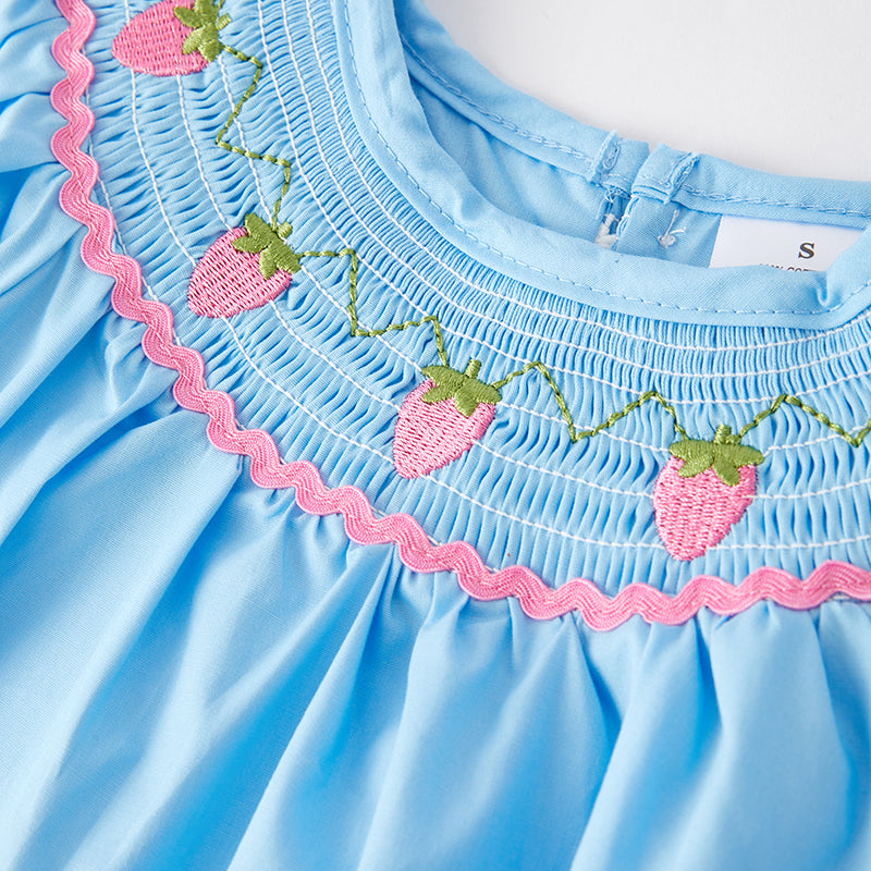 （In Stock）Girls Spring Strawberry Embroidery Smocked Dress