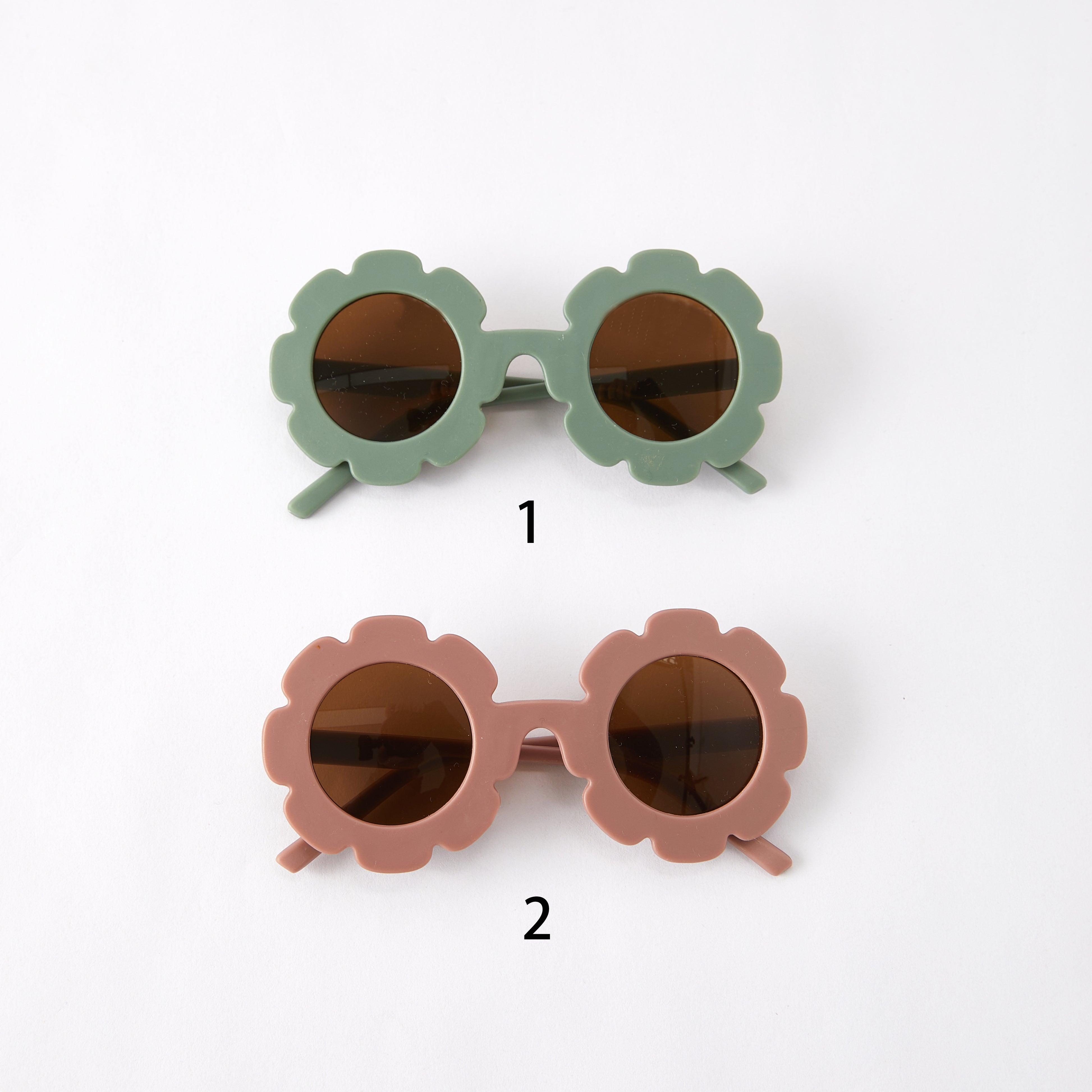 （In Stock）Kids Fashion Gear Shape Sunglasses