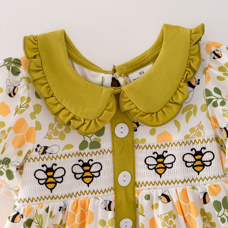 （In Stock）Girls Spring Bee Embroidery Smocked Dress