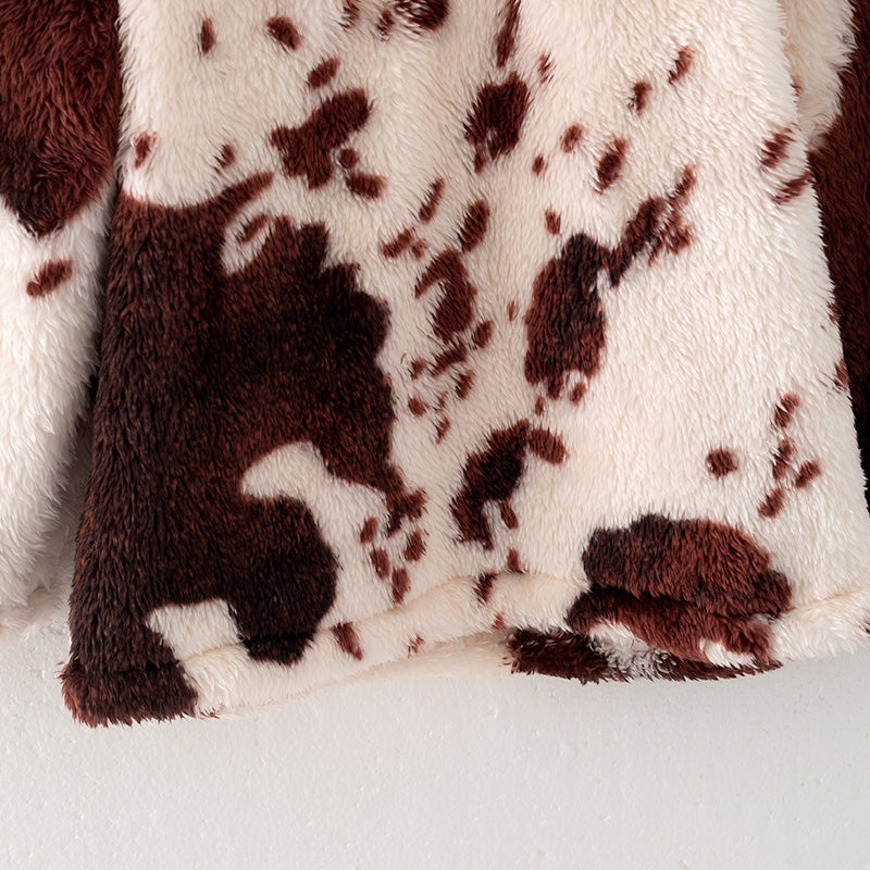 （In Stock Q7-2-2）One Pack(6 Pieces total) Mommy and Me Fall and Winter Cow Print Coat