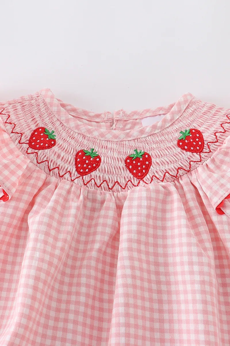 (In Stock E15-03-01)Baby Girls Strawberry Plaid Smocked Romper