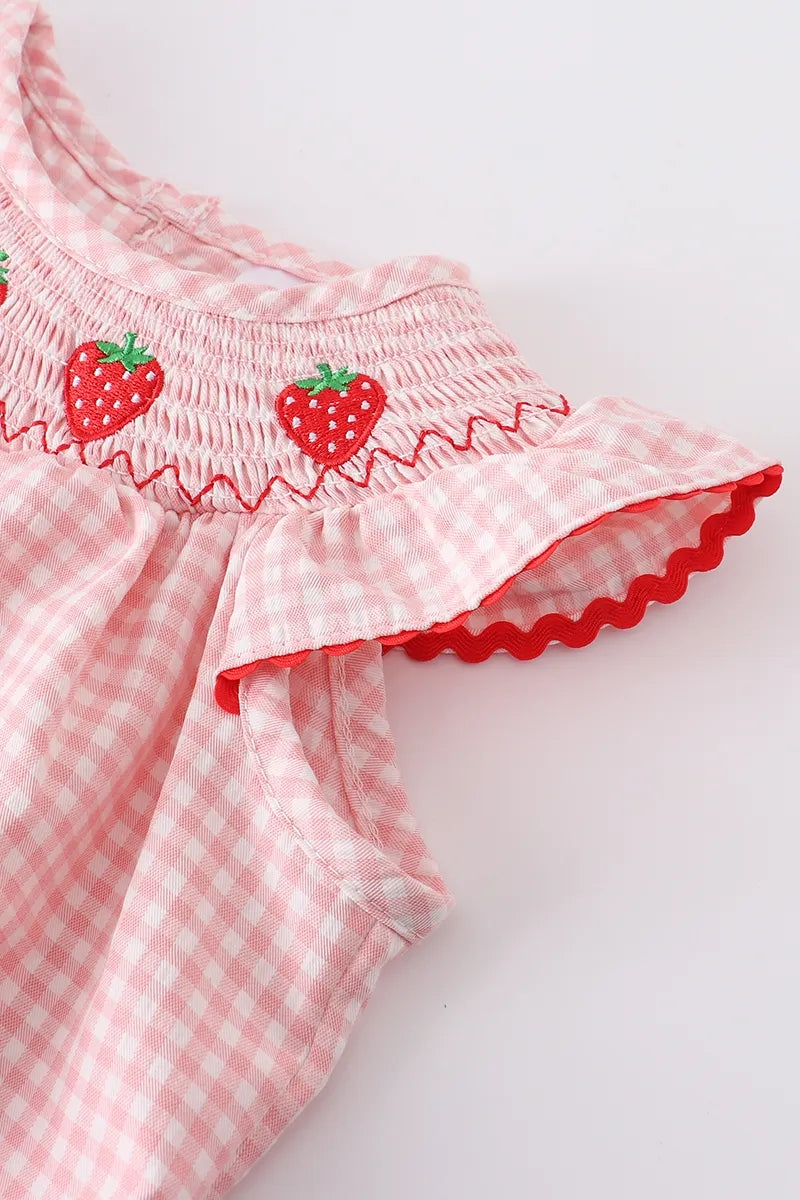 (In Stock E15-03-01)Baby Girls Strawberry Plaid Smocked Romper