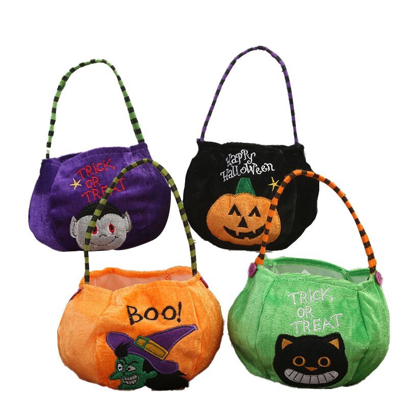 （Pre Order）Kids Halloween Velvet Goodie Bag