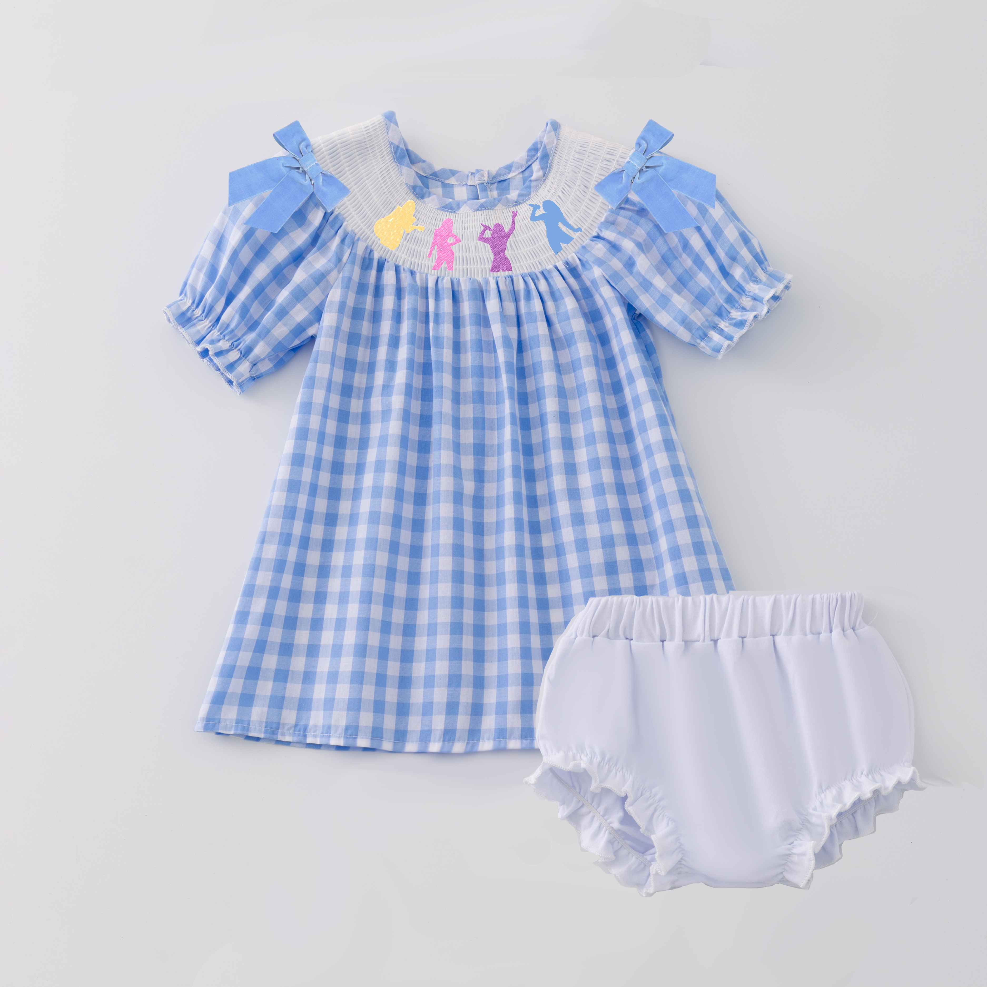 （Pre Order）Girls Spring TS Embroidery Smocked Romper